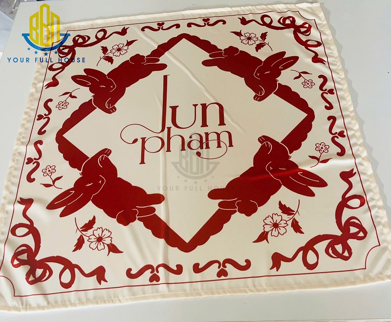 khan-bandana-in-theo-yeu-cau-3