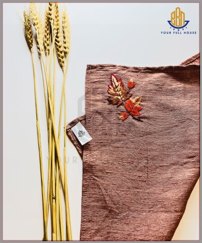 Khăn tay thêu theo yêu cầu, khăn tơ tằm thêu hình lá phong, BBN Your Full House