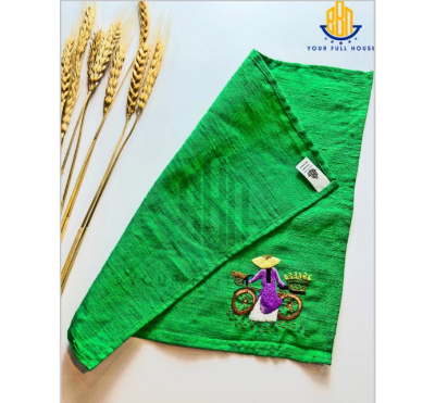 Khăn tay nữ cao cấp thêu hình cô gái áo dài Việt Nam – BBN Your Full House